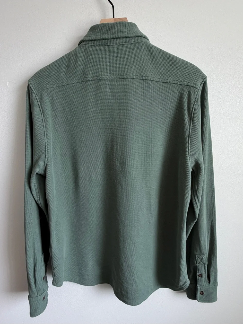J. Crew Men’s Green Casual Button-Down Shirt - Small